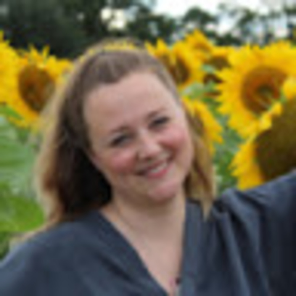 Meet your Posher, Carissa